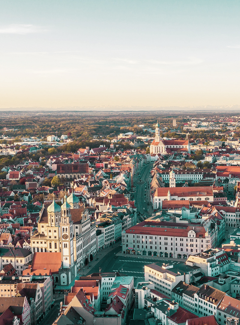 AdobeStock_433934807-Augsburg-grau